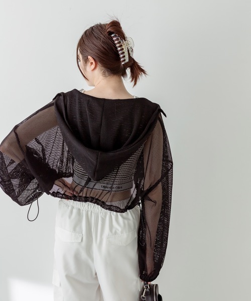 OLIVE des OLIVE(オリーブデオリーブ)の「クロップドメッシュパーカー 1031070110(パーカー・レディース・オフホワイト/ブラック・FREE)」の14枚目の写真
