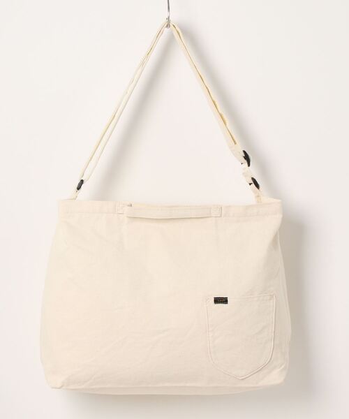 Lee（リー）の「【Lee】ＬＥＥ ビッグショルダーバッグ（ショルダーバッグ・レディース・ブラック/キナリ・ONE SIZE）」の3枚目の写真