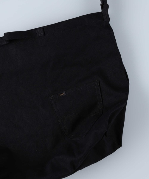 Lee（リー）の「【Lee】ＬＥＥ ビッグショルダーバッグ（ショルダーバッグ・レディース・ブラック/キナリ・ONE SIZE）」の17枚目の写真