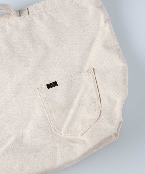 Lee（リー）の「【Lee】ＬＥＥ ビッグショルダーバッグ（ショルダーバッグ・レディース・ブラック/キナリ・ONE SIZE）」の18枚目の写真