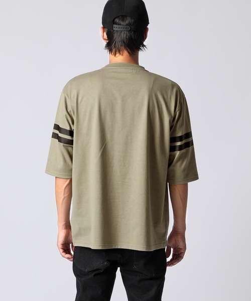 Psycho Bunny（サイコバニー）の「[EC限定]スリーブライン ビッグシルエット Tシャツ（Tシャツ/カットソー・メンズ・ブラック/グレイッシュベージュ/ホワイト・SMALL/MEDIUM/LARGE/X-LARGE）」の13枚目の写真