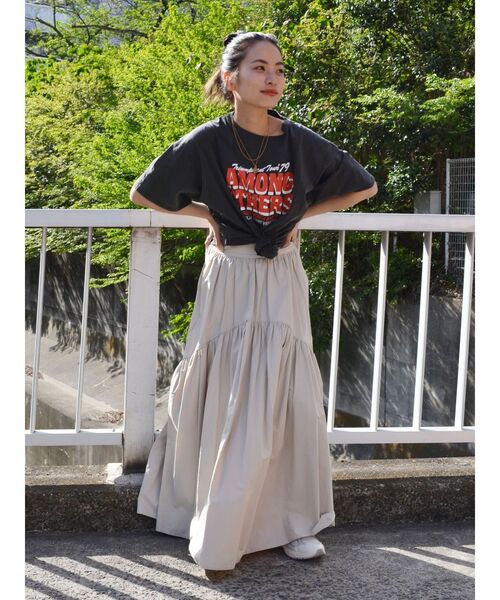 Ungrid（アングリッド）の「ツアーロゴルーズTee（Tシャツ/カットソー・レディース・イエロー/オレンジ/オフホワイト/チャコールグレー/ブルー・FREE）」の14枚目の写真