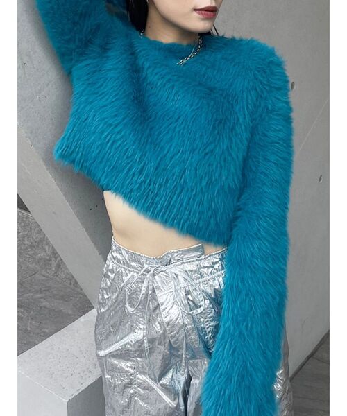 EVRIS（エヴリス）の「フェザーヤーンコンパクトニット（ニット/セーター・レディース・マスタード/ホワイト/ブルー/ブラック・FREE）」の4枚目の写真