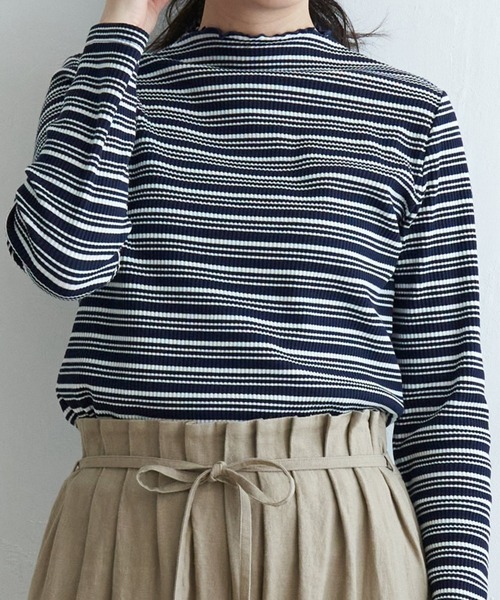 ikka(イッカ)の「【親子コーデ】三角テレコ長袖Tシャツ(Tシャツ/カットソー・レディース・ライトグレー/オフホワイト/グリーン/ブルー系/ブラック/オレンジ・L/M/S)」の6枚目の写真