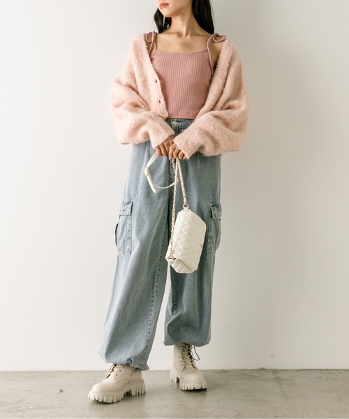 OLIVE des OLIVE(オリーブデオリーブ)の「リボンキャミソール 1032060170(キャミソール・レディース・ブラック/オフホワイト/ピンク/ラベンダー/ライトベージュ/チャコールグレー/サックスブルー/トップグレー・FREE)」の13枚目の写真