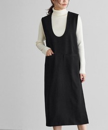 ラウンドネックジャンパースカート