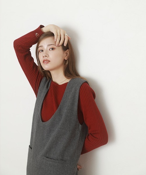 Pierrot（ピエロ）の「ラウンドネックジャンパースカート（ジャンパースカート・レディース・ブラック/チャコール/ネイビー・M/L/PM）」の12枚目の写真