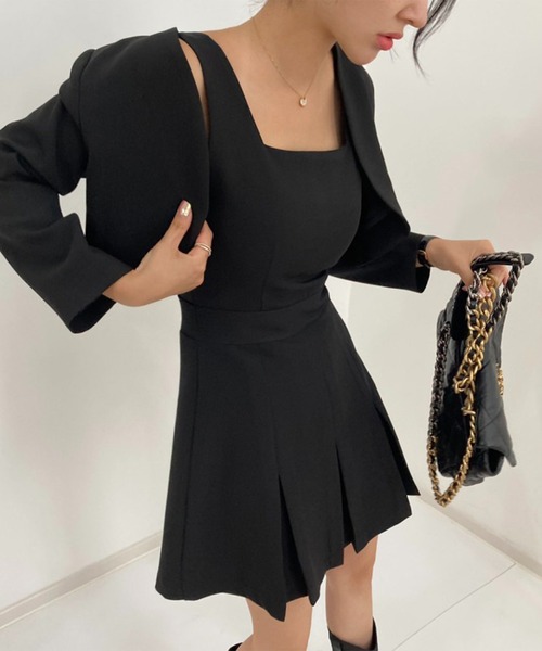 LYEON（リヨン）の「ショートジャケット×プリーツワンピースセット（ワンピース・レディース・ブラック/グレー・FREE）」の12枚目の写真