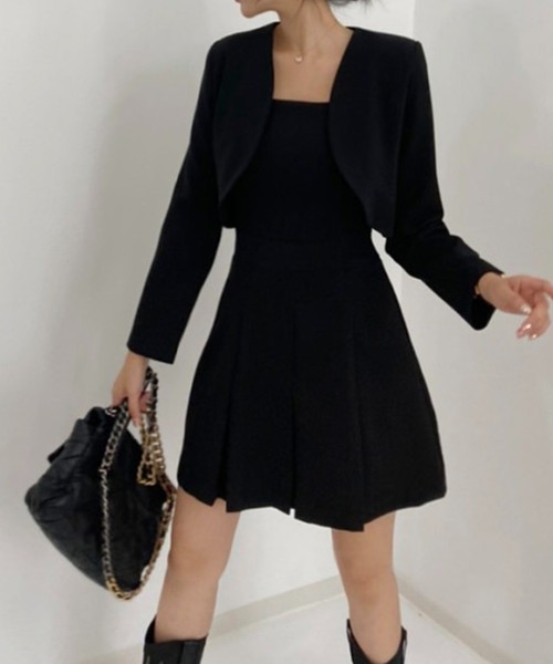 LYEON（リヨン）の「ショートジャケット×プリーツワンピースセット（ワンピース・レディース・ブラック/グレー・FREE）」の16枚目の写真