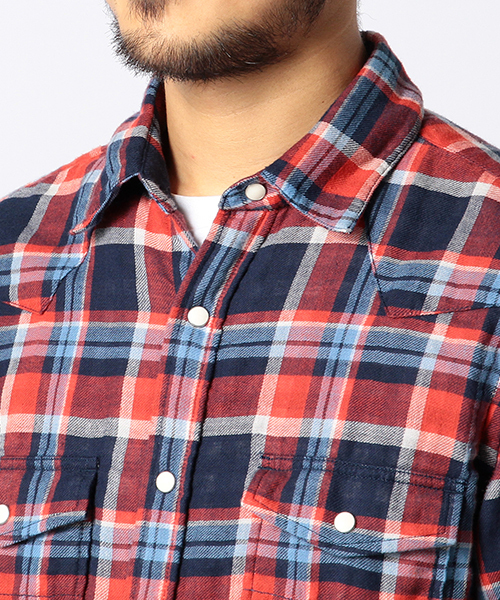 BEAMS(ビームス)の「BEAMS / ダブルガーゼ ウエスタンシャツ(シャツ/ブラウス・メンズ・ブルー/レッド・SMALL/MEDIUM/LARGE/X-LARGE)」の6枚目の写真