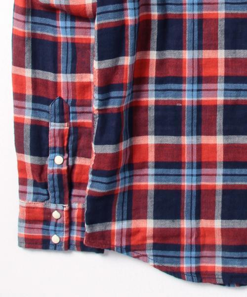 BEAMS(ビームス)の「BEAMS / ダブルガーゼ ウエスタンシャツ(シャツ/ブラウス・メンズ・ブルー/レッド・SMALL/MEDIUM/LARGE/X-LARGE)」の22枚目の写真