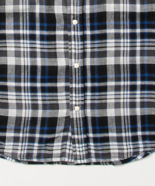 BEAMS(ビームス)の「BEAMS / ダブルガーゼ ウエスタンシャツ(シャツ/ブラウス・メンズ・ブルー/レッド・SMALL/MEDIUM/LARGE/X-LARGE)」の17枚目の写真