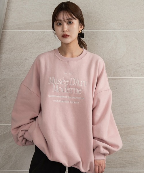 Amiur（エミレ）の「over size logo sweat / オーバーサイズロゴスウェット（スウェット・レディース・グレー/ピンク/ライトグレー・FREE）」の3枚目の写真