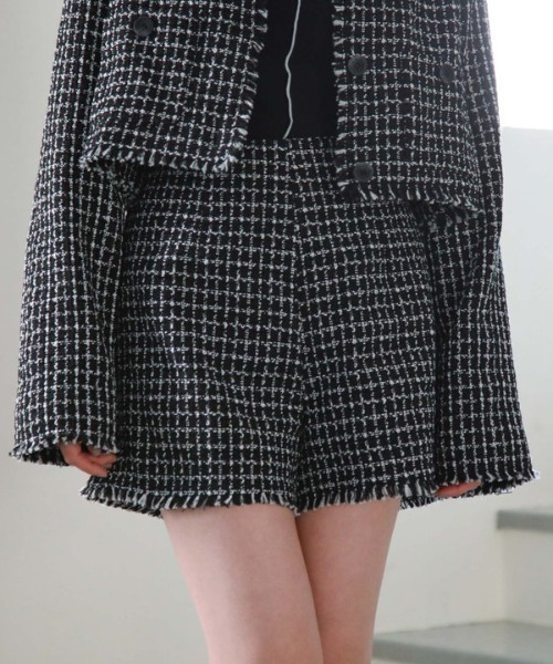 archives（アルシーヴ）の「ツイードフリンジショートパンツ（その他パンツ・レディース・アイボリー/ブラック・MEDIUM）」の21枚目の写真