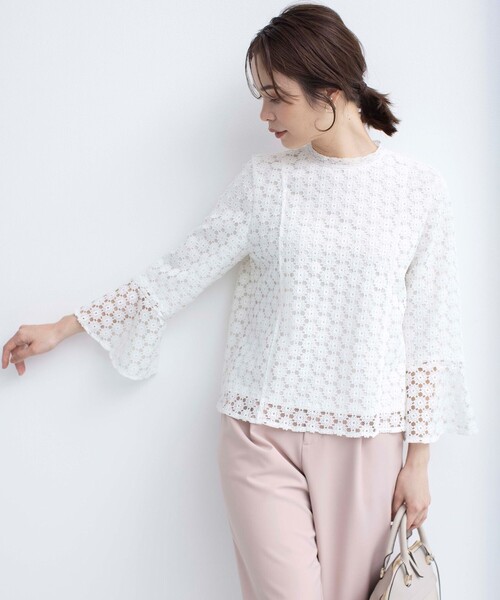組曲（クミキョク）の「【WEB限定】フラワーレース 袖フレアトップス（Tシャツ/カットソー・レディース・スカイブルー系/ネイビー系/アイボリー系・2/3）」の21枚目の写真