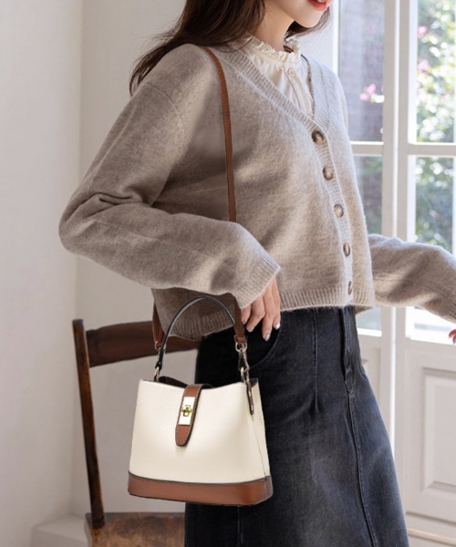 Miniministore(ミニミニストア)の「ショルダーバッグ バケツ型 ハンドバッグ(ショルダーバッグ・レディース・ブラウン/ピンク/ブラック/グリーン/アイボリー/ブルー・FREE)」の13枚目の写真