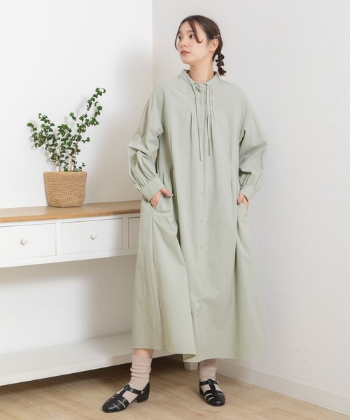 POU DOU DOU（プードゥドゥ）の「スタンドカラー前あきワンピース（ワンピース・レディース・レッド/ブルー/ブラック・3）」の18枚目の写真