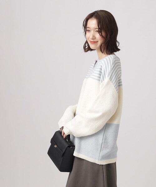 SHOO・LA・RUE（シューラルー）の「◆【体型カバ―】変形ボーダー キーネックニット（ニット/セーター・レディース・ブルー系7/ブラック系2/ライトグレー系2・00）」の13枚目の写真