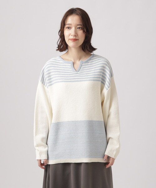 SHOO・LA・RUE（シューラルー）の「◆【体型カバ―】変形ボーダー キーネックニット（ニット/セーター・レディース・ブルー系7/ブラック系2/ライトグレー系2・00）」の16枚目の写真