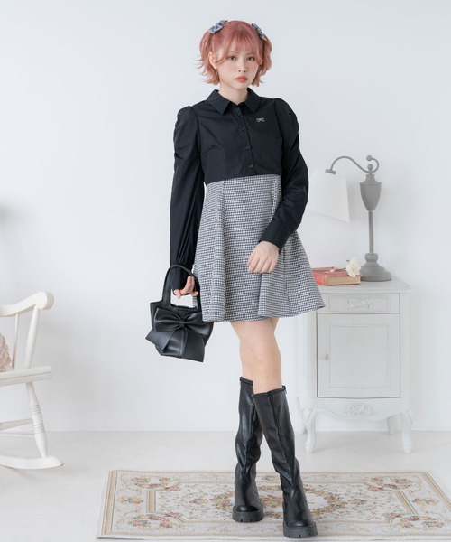 DearMyLoveRose(ディアマイラブローズ)の「パワショル台衿ブラウス(シャツ/ブラウス・レディース・ブルー/ホワイト/ベビーピンク/ブラック・X-LARGE/LARGE/MEDIUM/XX-LARGE)」の20枚目の写真