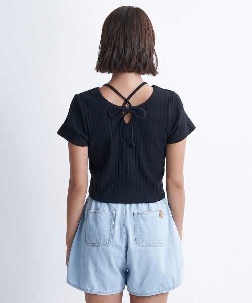 ROXY（ロキシー）の「RAINBOW MOUNTAIN/ロキシークロップド半袖Tシャツ（Tシャツ/カットソー・レディース・ブラック/ホワイト/ブラック系その他・LARGE/MEDIUM/SMALL）」の15枚目の写真