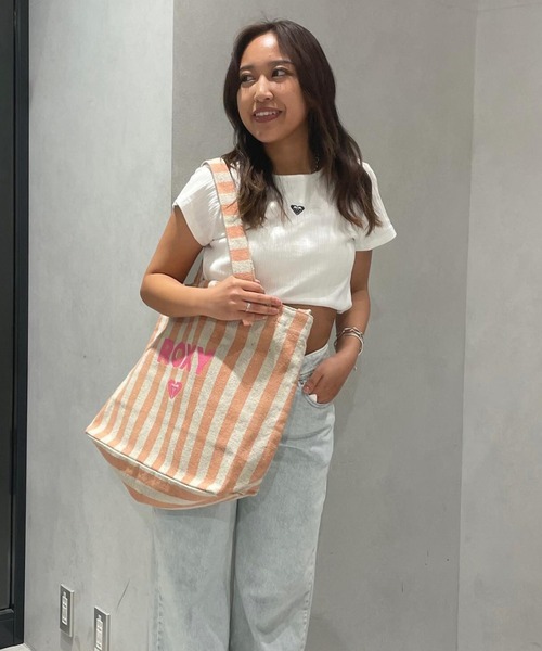 ROXY（ロキシー）の「RAINBOW MOUNTAIN/ロキシークロップド半袖Tシャツ（Tシャツ/カットソー・レディース・ブラック/ホワイト/ブラック系その他・LARGE/MEDIUM/SMALL）」の20枚目の写真