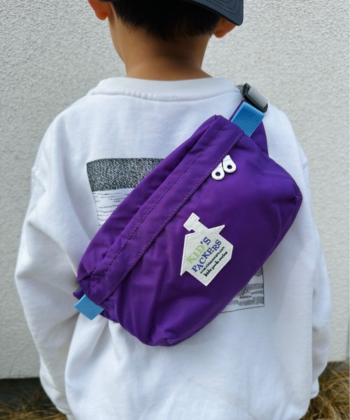 FREDRIK PACKERS（フレドリックパッカーズ）の「FREDRIK PACKERS / KIDS PACKERS キッズパッカーズ FUNNY PACK ファニーパック 子ども キッズ 肩がけ ショルダーバッグ（ボディバッグ/ウエストポーチ・キッズ・レッド/ピンク/パープル/イエロー/ブルー/オリーブ・ONESIZE）」の4枚目の写真