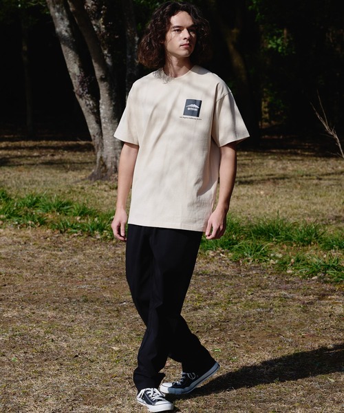 OUTDOOR PRODUCTS(アウトドアプロダクツ)の「【OUTDOOR PRODUCTS/アウトドアプロダクツ】 ヘビーウェイト オーバーサイズ ボックスロゴTシャツ(Tシャツ/カットソー・メンズ・グレイッシュブルー/ベージュ/カーキ/ライトグリーン/ブラック/ホワイト・X-LARGE/LARGE/MEDIUM)」の22枚目の写真