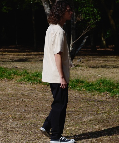 OUTDOOR PRODUCTS(アウトドアプロダクツ)の「【OUTDOOR PRODUCTS/アウトドアプロダクツ】 ヘビーウェイト オーバーサイズ ボックスロゴTシャツ(Tシャツ/カットソー・メンズ・グレイッシュブルー/ベージュ/カーキ/ライトグリーン/ブラック/ホワイト・X-LARGE/LARGE/MEDIUM)」の19枚目の写真