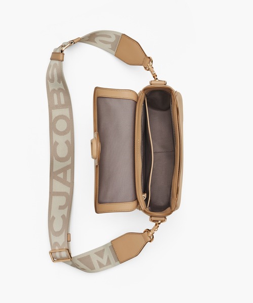 MARC JACOBS(マークジェイコブス)の「THE LEATHER COVERED J MARC SADDLE BAG/ザ レザー カバード Jマーク サドルバッグ(ショルダーバッグ・レディース・ブラック/ホワイト/キャメル・ONE SIZE)」の18枚目の写真