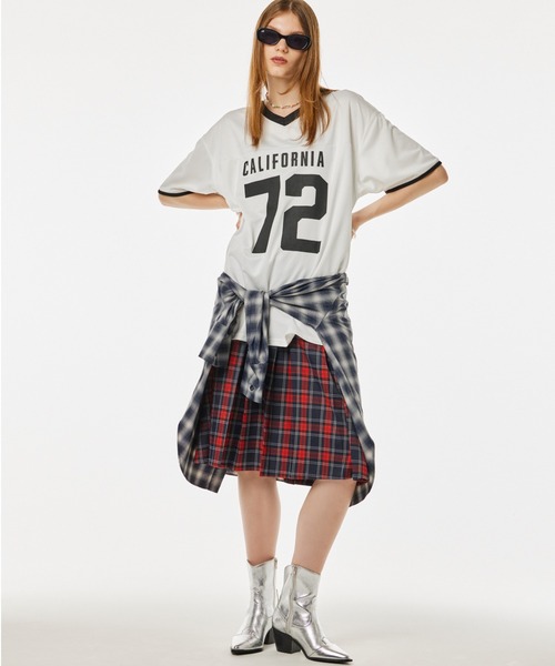FOREVER 21(フォーエバー トゥエンティーワン)の「ポインテッドブーツ2(ブーツ・レディース・シルバー・23cm/24cm/25cm)」の12枚目の写真