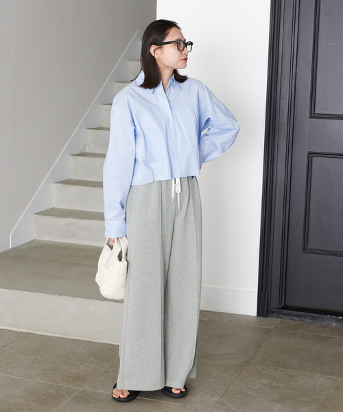 JOURNAL STANDARD（ジャーナルスタンダード）の「フロントタックショートシャツ（シャツ/ブラウス・レディース・ホワイト/ブルー系その他/ネイビー・FREE）」の4枚目の写真