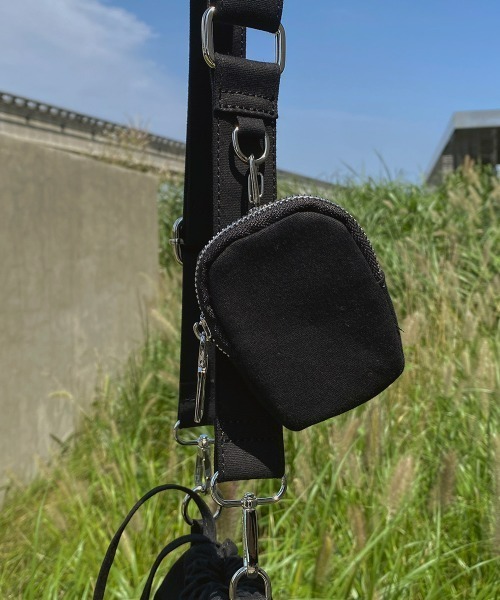 ASCLO(エジュクロ)の「ASCLO Middle Bag(ショルダーバッグ・メンズ・ブラック/アイボリー・FREE)」の11枚目の写真