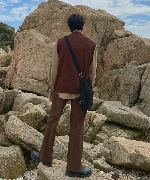 ASCLO(エジュクロ)の「ASCLO Middle Bag(ショルダーバッグ・メンズ・ブラック/アイボリー・FREE)」の17枚目の写真