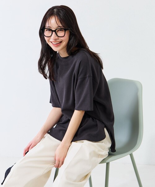 FREAK'S STORE(フリークスストア)の「限定展開 ミニ ワッフル 半袖 Tシャツ(Tシャツ/カットソー・レディース・グリーン/レッド/ブルー/ナチュラル/ネイビー/ベージュ/ブラック・フリ-)」の20枚目の写真