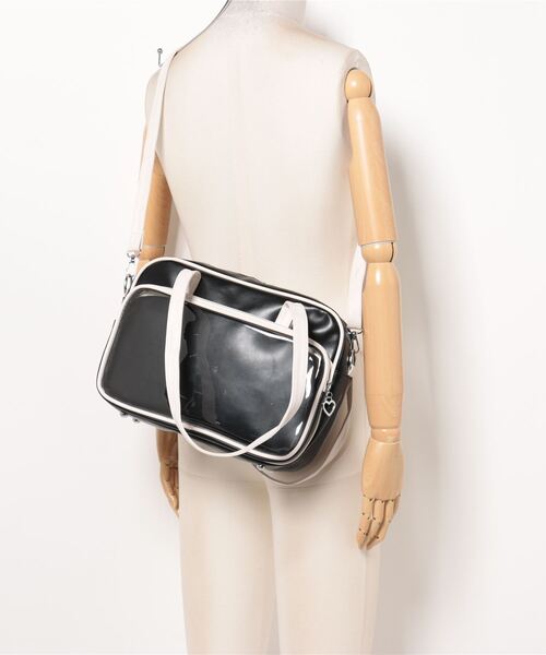 TONE SELECT GOODS（トーンセレクトグッズ）の「【urge select】クリアポケット スクールバッグ【A4サイズ収納可能】（ショルダーバッグ・レディース・ブラック/ホワイト・FREE）」の9枚目の写真