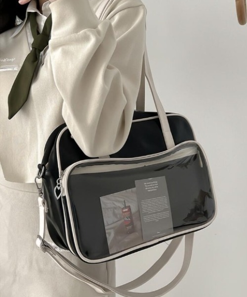 TONE SELECT GOODS（トーンセレクトグッズ）の「【urge select】クリアポケット スクールバッグ【A4サイズ収納可能】（ショルダーバッグ・レディース・ブラック/ホワイト・FREE）」の7枚目の写真