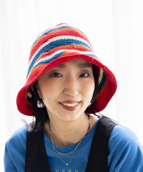 LEPSIM（レプシィム）の「コットンクロシェハット　995099（ハット・レディース・グレイッシュベージュ/ダークグリーン/レッド・ONE SIZE）」の7枚目の写真