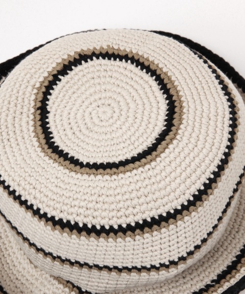 LEPSIM（レプシィム）の「コットンクロシェハット　995099（ハット・レディース・グレイッシュベージュ/ダークグリーン/レッド・ONE SIZE）」の18枚目の写真