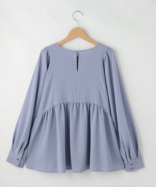 &Bridge（アンドブリッジ）の「qout シャリ感切り替えプルオーバー（Tシャツ/カットソー・レディース・ブルー/ブルー系その他・02）」の4枚目の写真