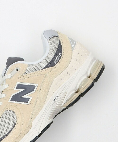 NEW BALANCE(ニューバランス)の「<New Balance> M2002R/スニーカー(スニーカー・メンズ・その他1/その他2/その他3・27cm/26.5cm/25.5cm/28cm/27.5cm/26cm/25cm/28.5cm/29cm)」の14枚目の写真