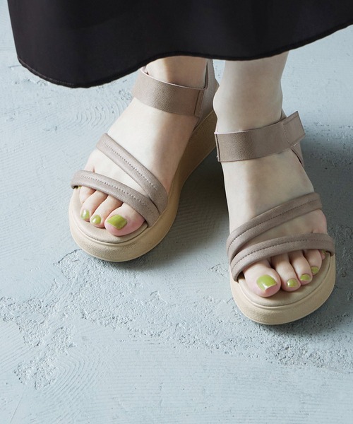 Fashion Letter(ファッションレター)の「日本製 バックゴムベルト 厚底コンフォートサンダル レディース 痛くないサンダル(サンダル・レディース・ホワイト/ベージュ系その他/ブラック・S/M/L/LL)」の16枚目の写真
