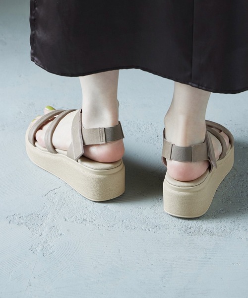 Fashion Letter(ファッションレター)の「日本製 バックゴムベルト 厚底コンフォートサンダル レディース 痛くないサンダル(サンダル・レディース・ホワイト/ベージュ系その他/ブラック・S/M/L/LL)」の18枚目の写真