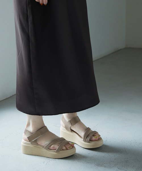 Fashion Letter(ファッションレター)の「日本製 バックゴムベルト 厚底コンフォートサンダル レディース 痛くないサンダル(サンダル・レディース・ホワイト/ベージュ系その他/ブラック・S/M/L/LL)」の22枚目の写真
