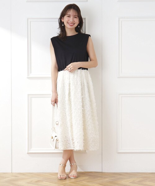 couture brooch(クチュールブローチ)の「◆【大人レディの華やかワンピ】カットジャカードドッキングワンピース(ワンピース・レディース・オフホワイト/ブラック・40/38/42/36)」の6枚目の写真