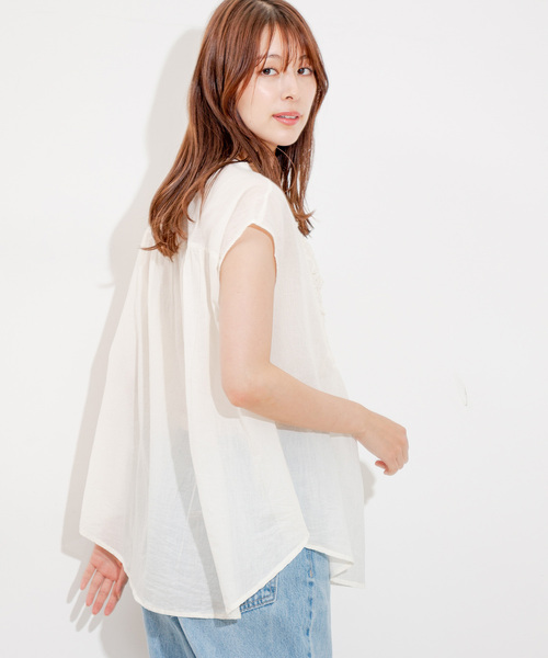Jayro(ジャイロ)の「フレンチスリーブピンタックブラウス(シャツ/ブラウス・レディース・ブルー/ブラック/ホワイト系その他/オレンジ・M)」の17枚目の写真