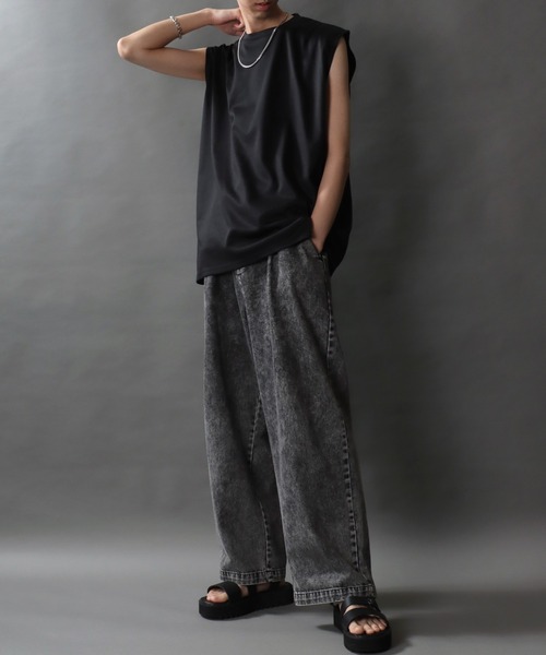 SITRY（シトリー）の「SITRY Punch the dough No Sleeve Shirt/別注 接触冷感 ポンチ ビッグシルエット ノースリーブシャツ（タンクトップ・メンズ・ブラック/チャコール/ホワイト・M/L）」の19枚目の写真