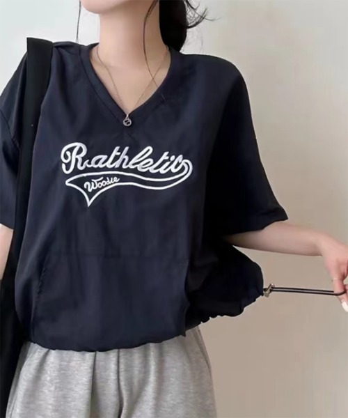 by muni:r(バイ ムニール)の「レタリングナイロンストリングTトップス(Tシャツ/カットソー・レディース・ネイビー/ホワイト/ピンク・FREE)」の3枚目の写真