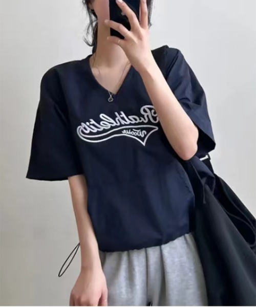 by muni:r(バイ ムニール)の「レタリングナイロンストリングTトップス(Tシャツ/カットソー・レディース・ネイビー/ホワイト/ピンク・FREE)」の13枚目の写真