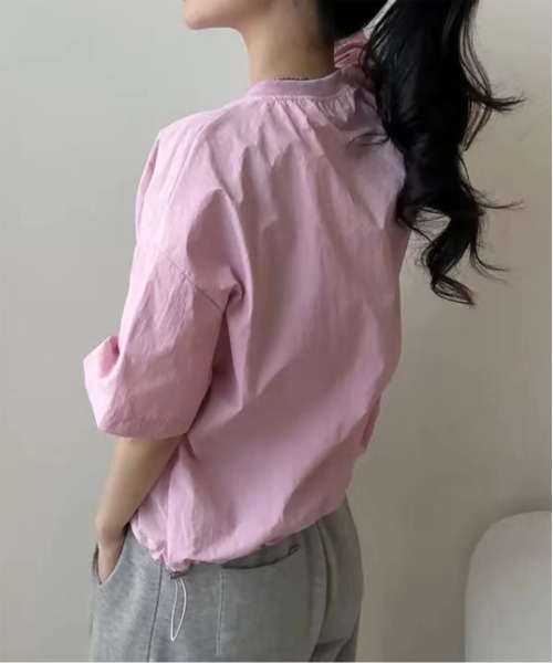 by muni:r(バイ ムニール)の「レタリングナイロンストリングTトップス(Tシャツ/カットソー・レディース・ネイビー/ホワイト/ピンク・FREE)」の4枚目の写真